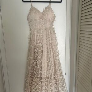 Elegant Cream Midi Dress